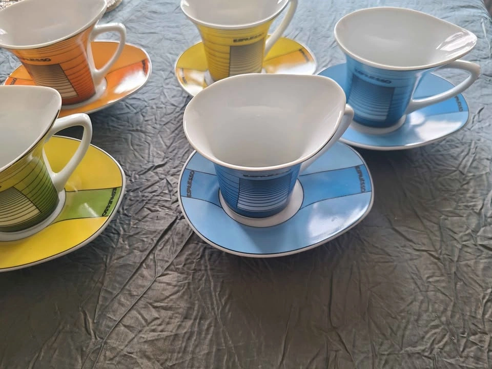 Set of 8 Colourful Modern Espresso Cups and Saucers - photo 5