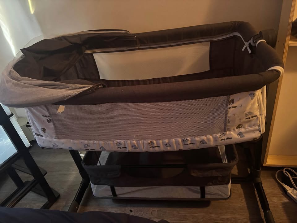 Bedside Bassinet - photo 2