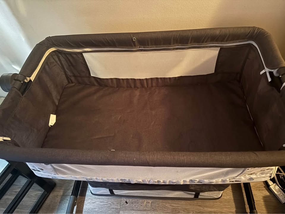 Bedside Bassinet - photo 5