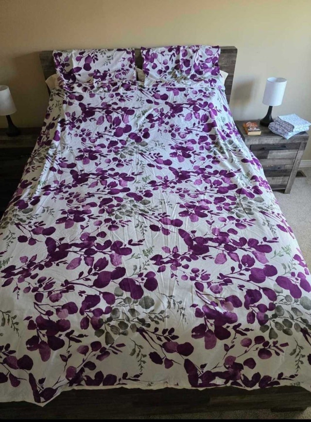 Queen Duvet Cover and Pillow Cases - photo 2