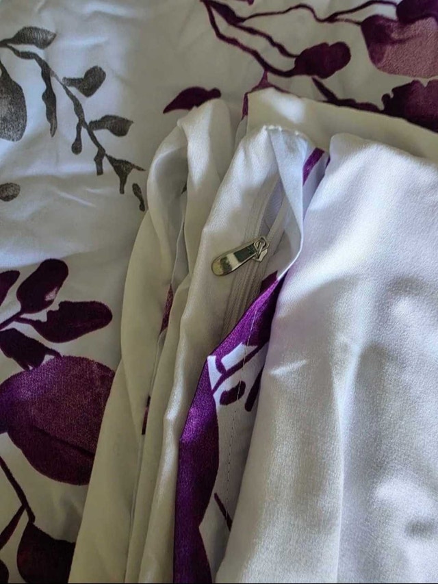 Queen Duvet Cover and Pillow Cases - photo 3