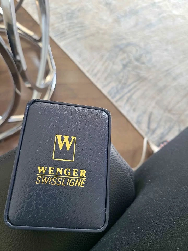 Wenger Swissligne Watch Box and Manual