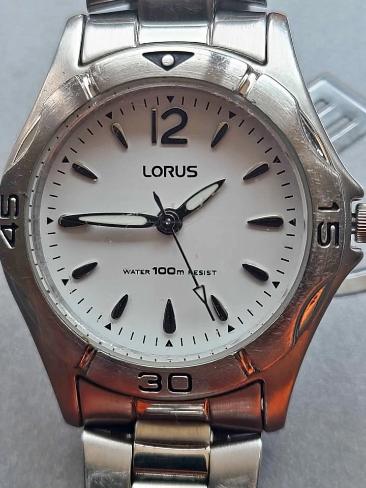 Lorus V501-X380 Stainless Steel Watch ladies