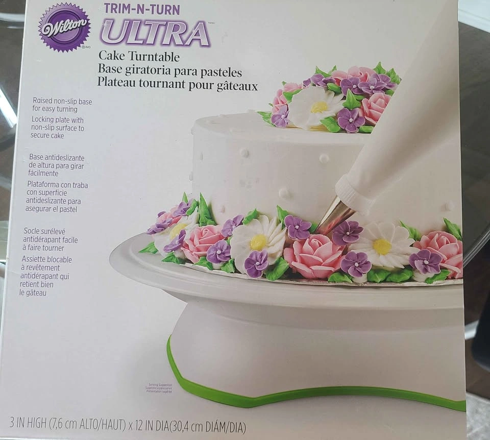 Wilton Trim-N-Turn Ultra Cake Turntable - photo 3