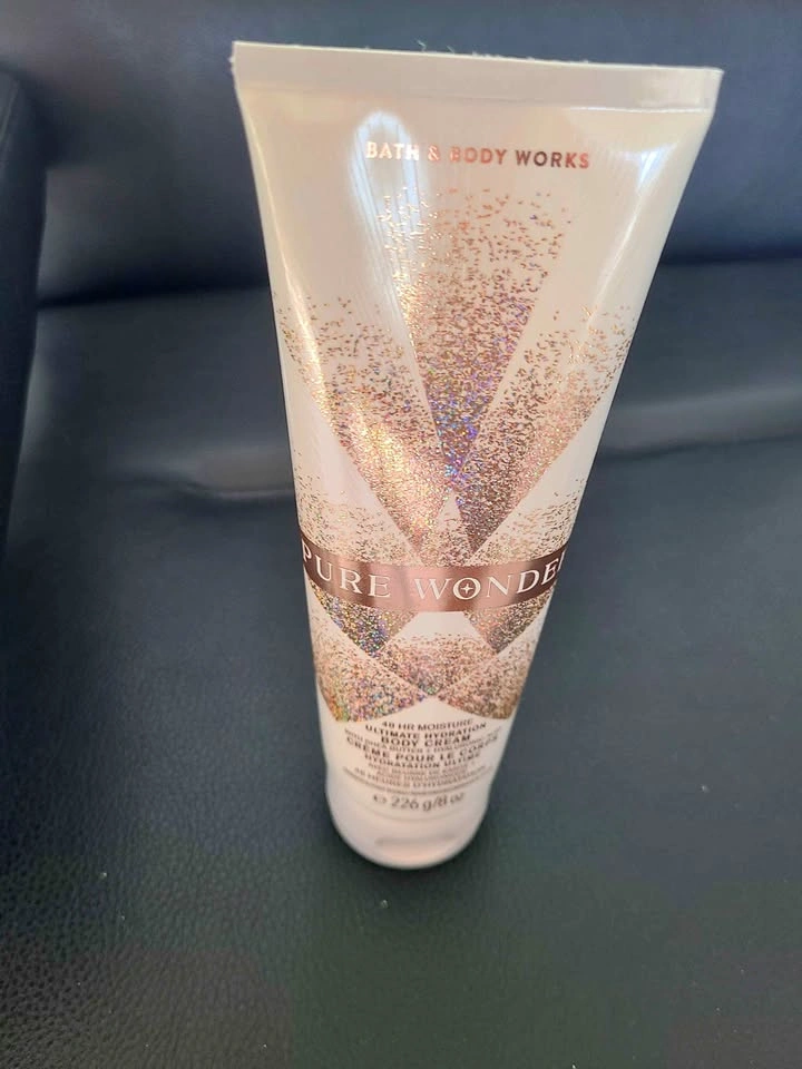 New Bath & Body Works Pure Wonder Ultimate Hydration Body Cream