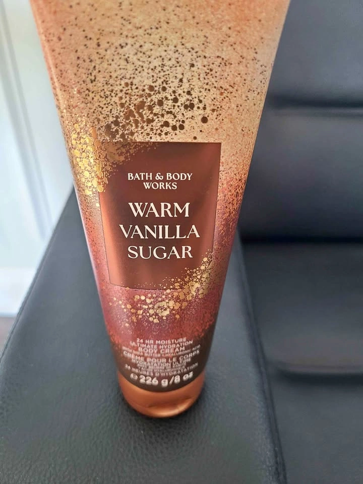 New Bath & Body Works Warm Vanilla Sugar Body Cream