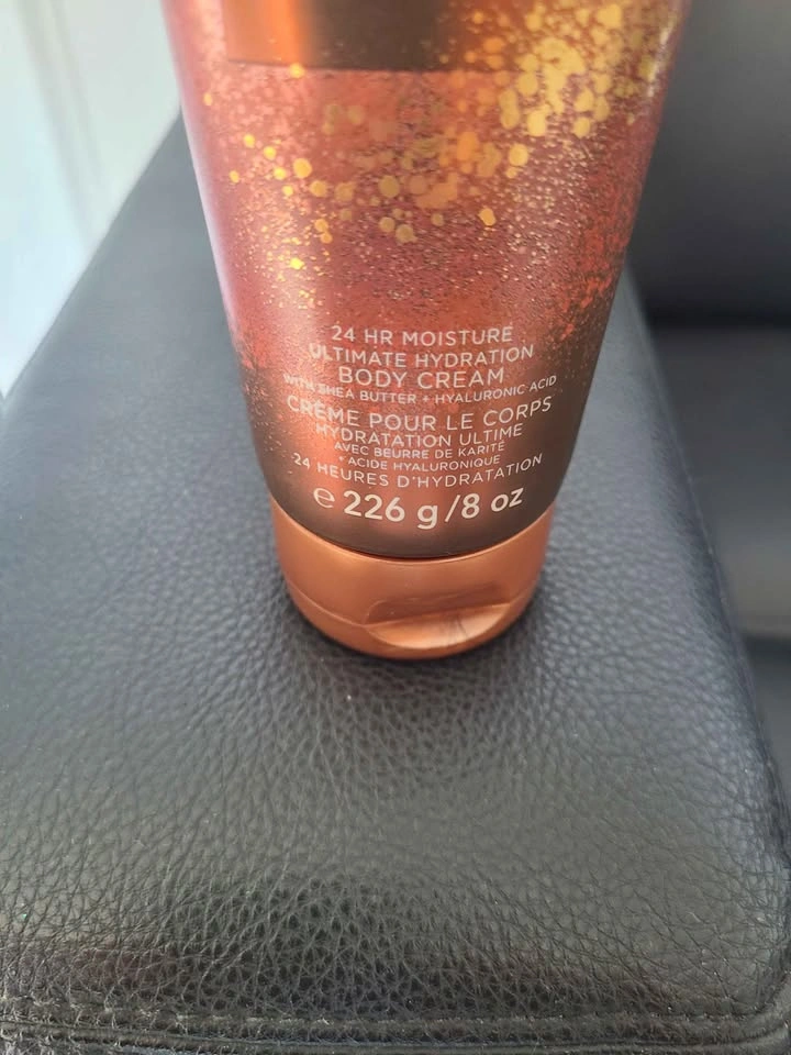 New Bath & Body Works Warm Vanilla Sugar Body Cream - photo 2