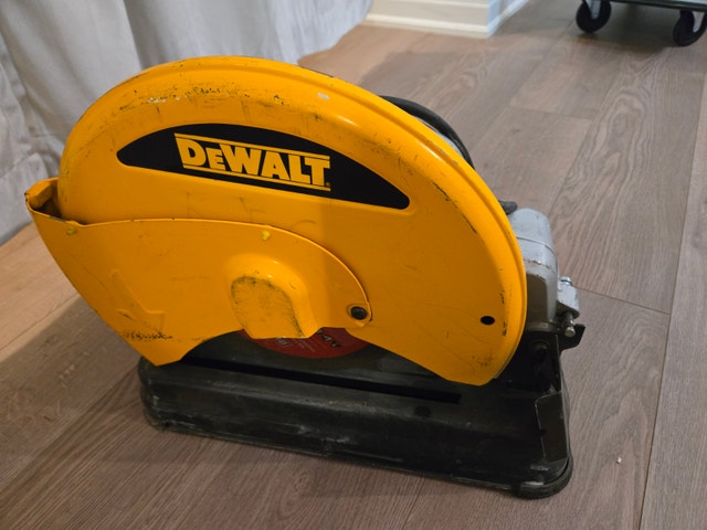 DeWalt D28730 14-Inch Chop Saw / Metal Cut-Off Saw