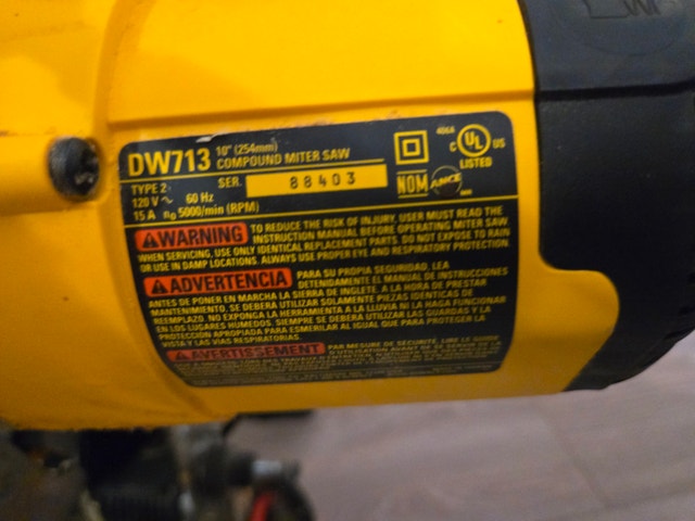 DeWalt DW713 10-Inch Compound Miter Saw - photo 2