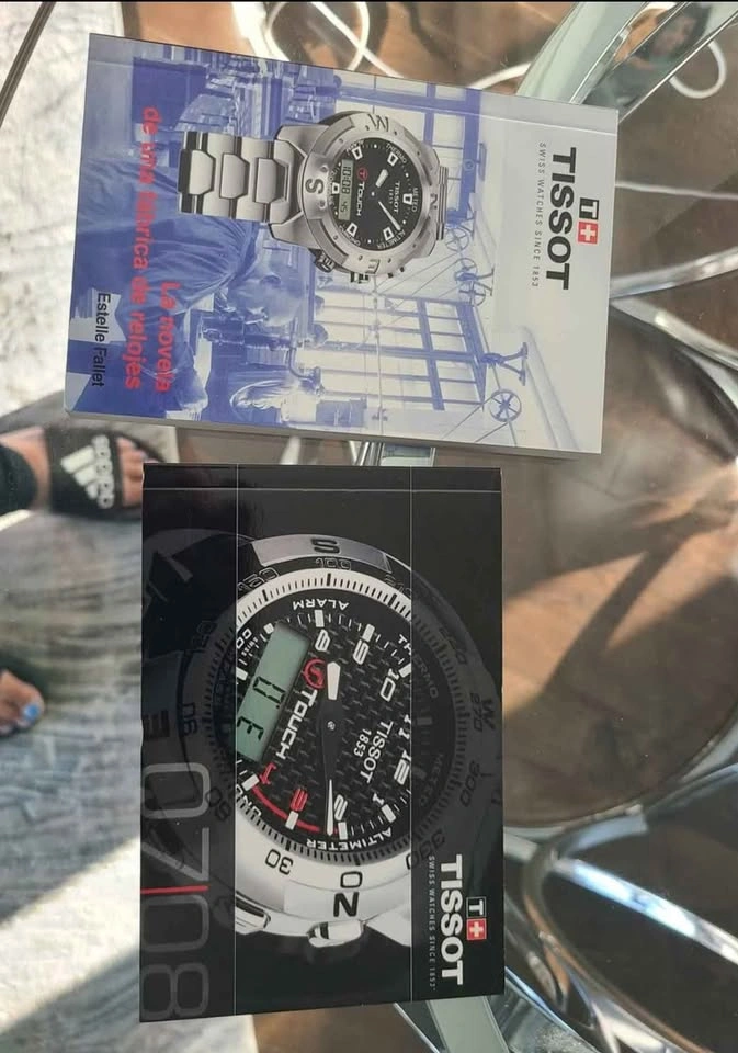 Tissot Watch Box with Manuals - photo 4