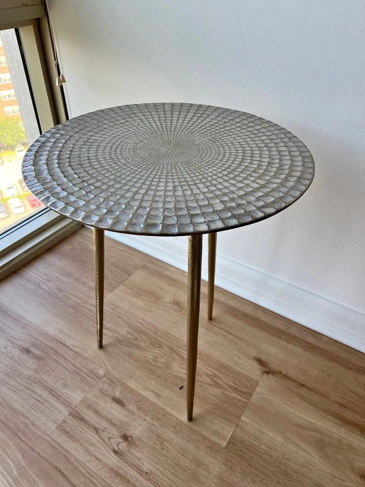 Modern Decor Table