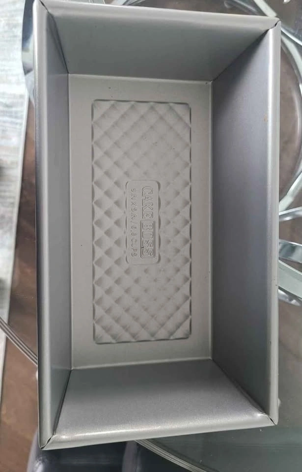 New Cake Boss Quilted Heavy Loaf Pan, 9 x 5-in - photo 3