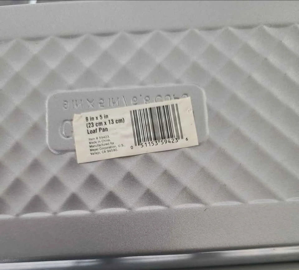 New Cake Boss Quilted Heavy Loaf Pan, 9 x 5-in - photo 5