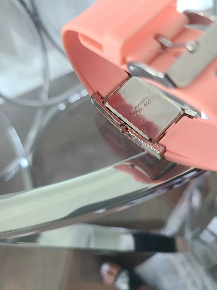 IK Quartz Pink Rectangular Watch - photo 5
