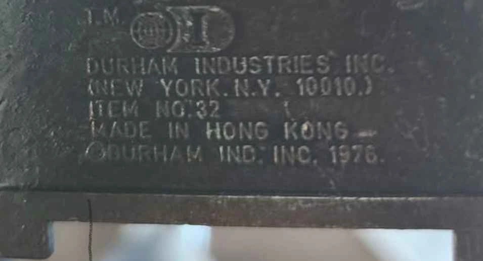 Durham Industries Die-Cast Metal Miniature Vanity Dresser 1976 - photo 5