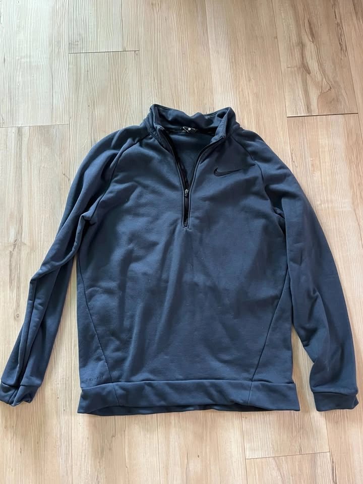 Women's Hoodie Bundle (16 Hoodies) - Nike, PINK, Bench - photo 4