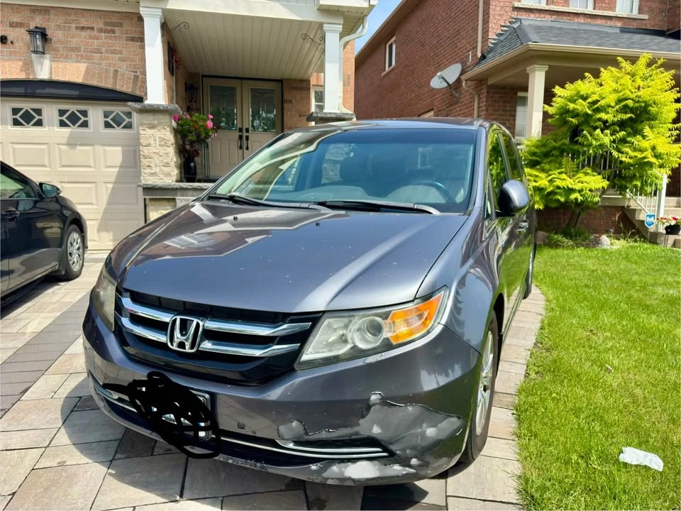 2014 Honda Odyssey EX-L – 8-Passenger Minivan (212k km) - photo 2