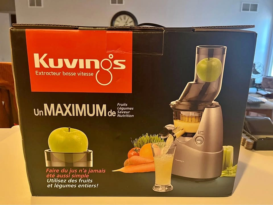Kuvings Whole Slow Masticating Juicer B6000S