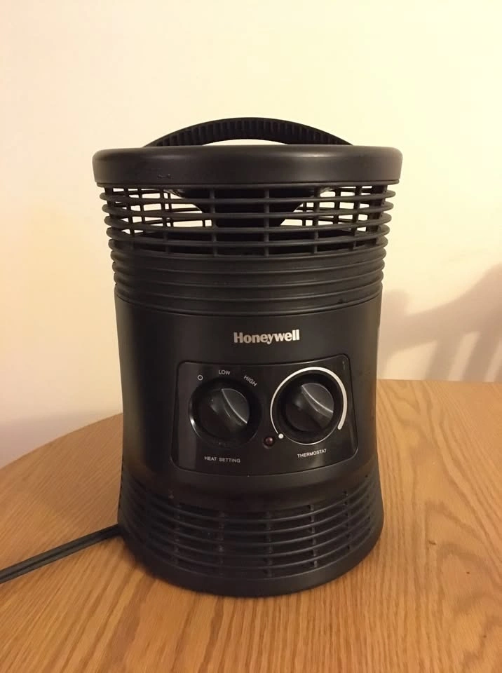 Honeywell 360 Surround Indoor Heater Black 1500W HHF360B USED