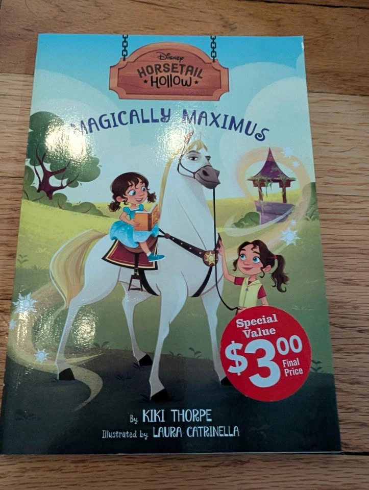 Tangled books - photo 2