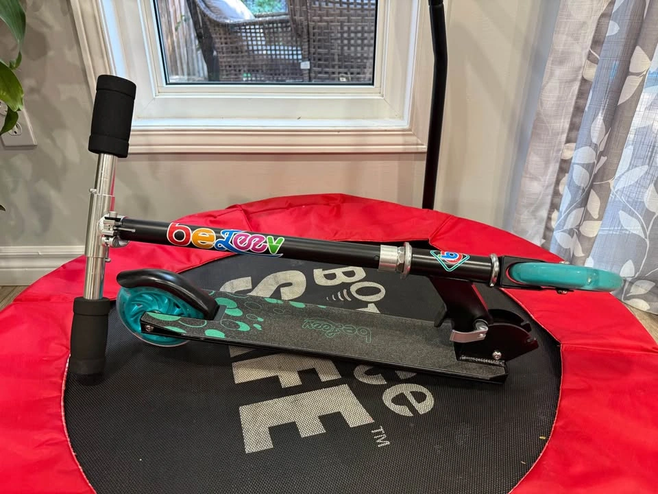 BELEEV V1 Foldable Scooter for kids - New - photo 5