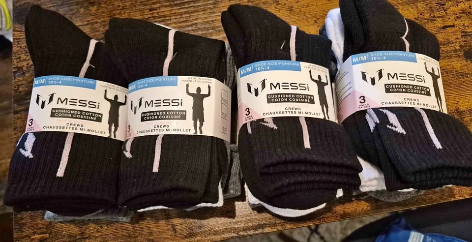 Brand New Lot of 3-Pack Messi Boys Crew Socks Size 10.5-4 Kids