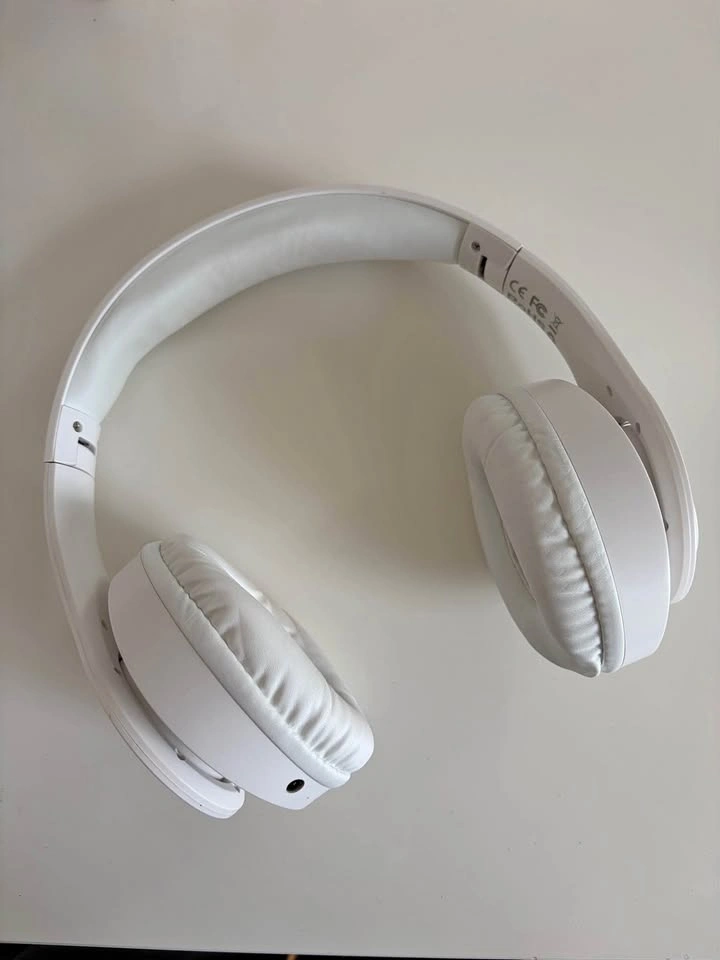 wireless headphones