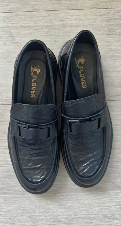 Plover Men’s Black Textured Leather Loafers - Size US 7 (EU 40) - photo 2