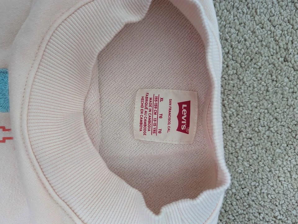 Levi's Crewneck sweater Youth size XL - photo 3