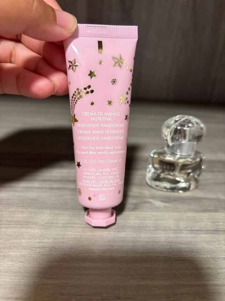 Estée Lauder Beautiful Magnolia Duo – Hand Cream & Perfume - photo 3