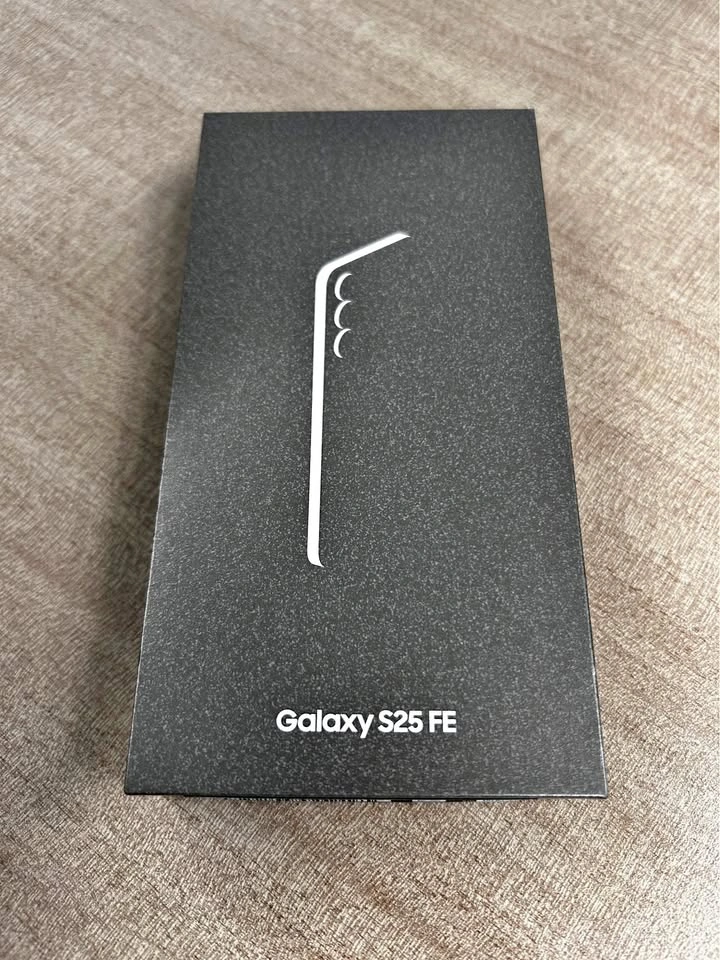 Samsung Galaxy S25 FE 128 GB JET BLACK