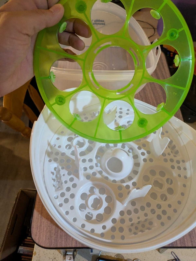 Tommee Tippee Microwave Sterilizer - photo 2