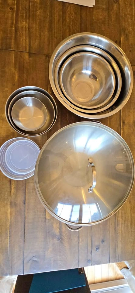 15" Stainless Steel Wok + Bowls