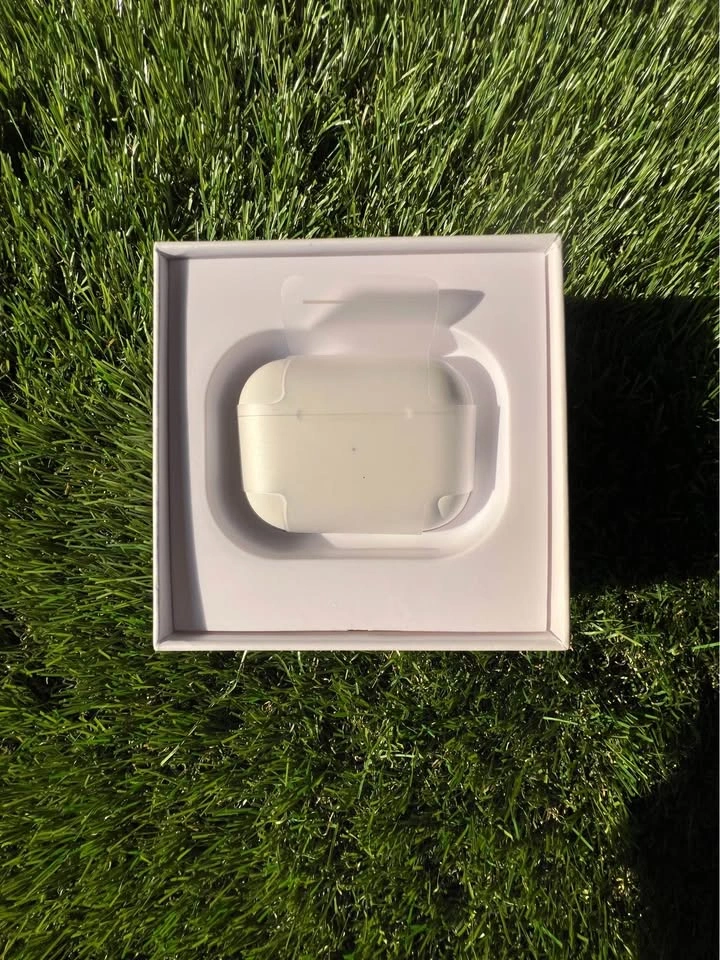 NEW AirPods Pro (2nd Generation) USB-C - photo 5