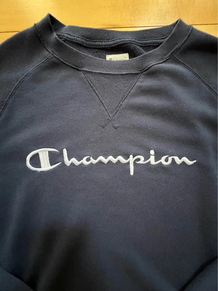 Blue Champion Long Sleeve – Size Small - photo 4