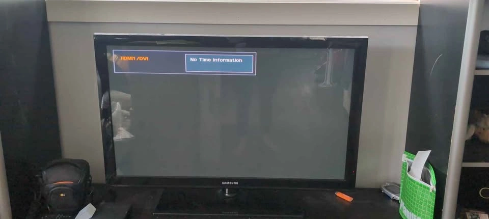 Samsung Television - photo 2