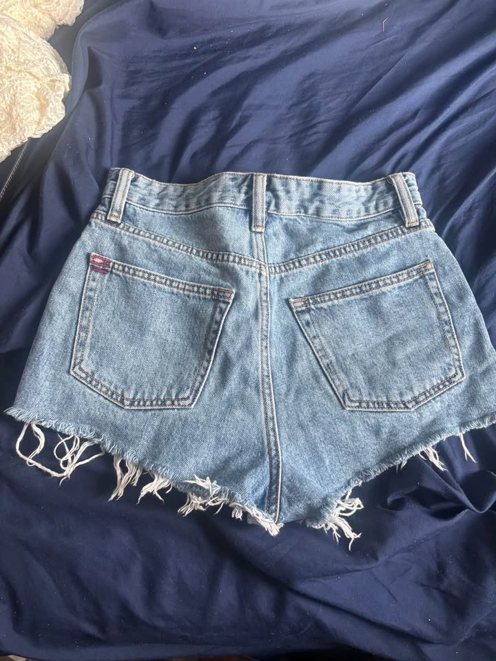 denim shorts - xs - photo 2