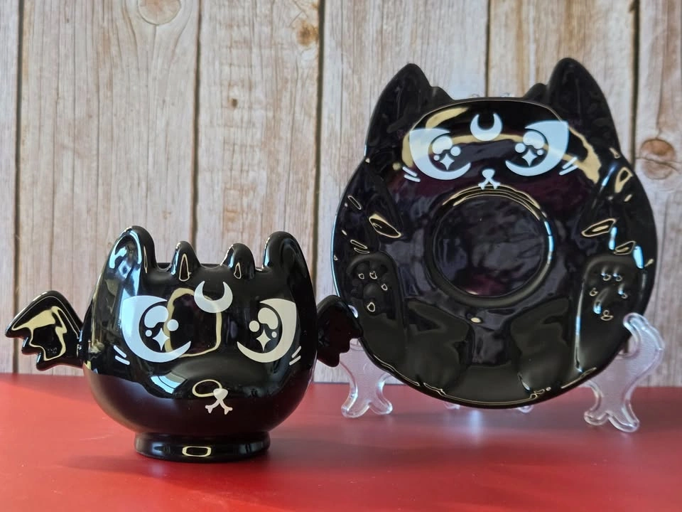 BNIB Killstar Black Cat & Bat Wing Teacup and Saucer Set - photo 2