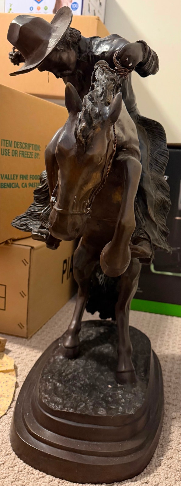 Frederic Remington The Bronco Buster Statue - photo 2