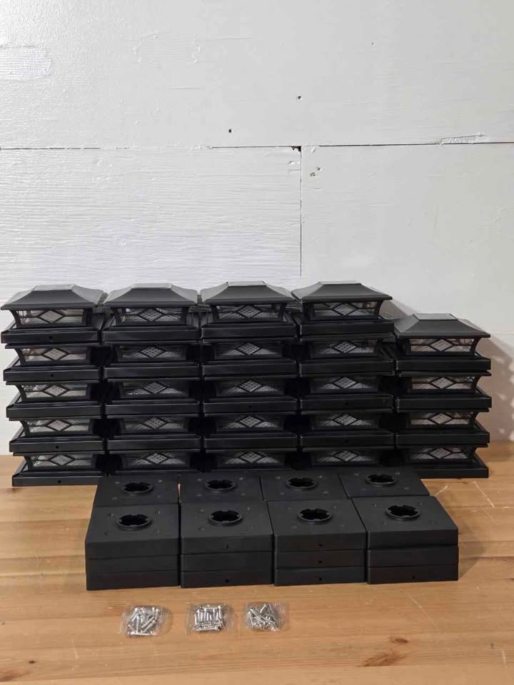 APONUO Solar Post Cap Lights 24 Pack - photo 2