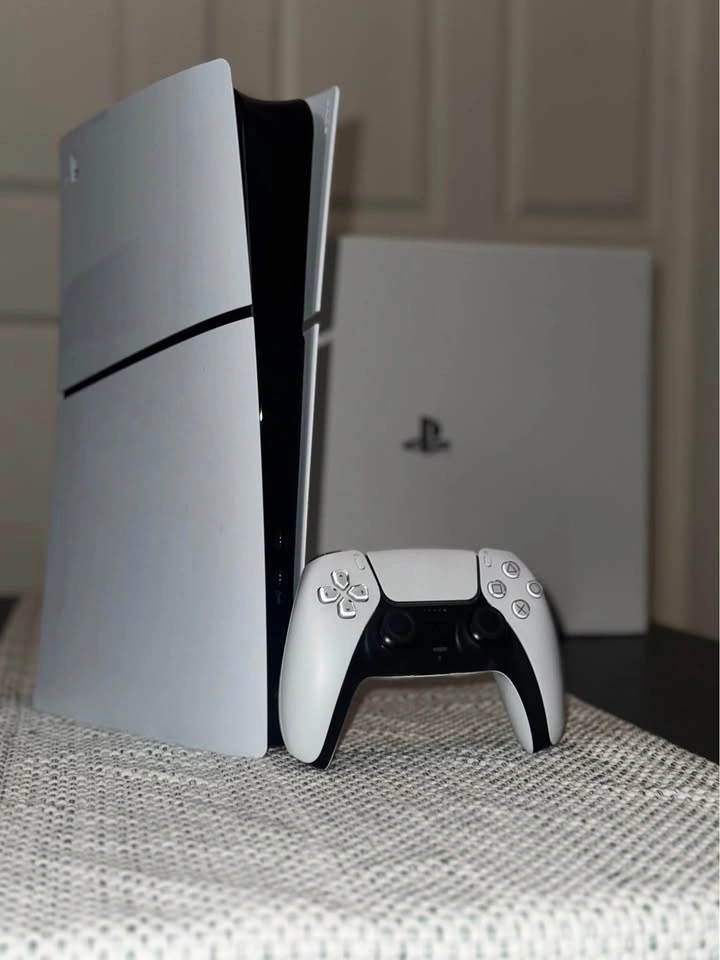 Playstation 5 Slim Digital + 1 Controller - photo 2