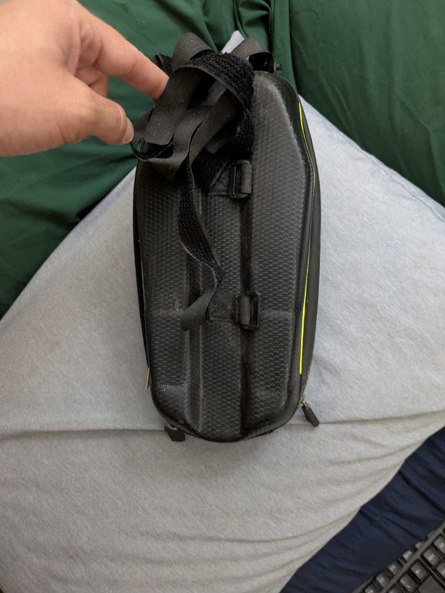 ROCKBROS Hard Case for Electric Scooter - photo 2