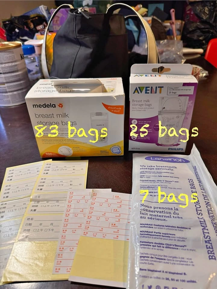 Breast milk storage bags (total 110 bags)