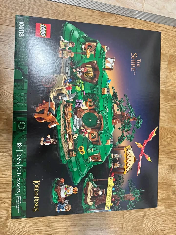 LEGO Icons The Shire Lord of the Rings Set