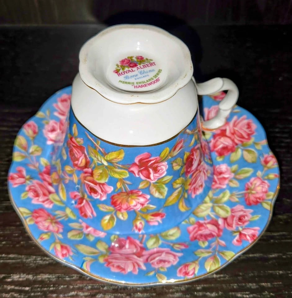 5 Vintage English Bone China Teacup Sets - Royal Albert & Queen - photo 5
