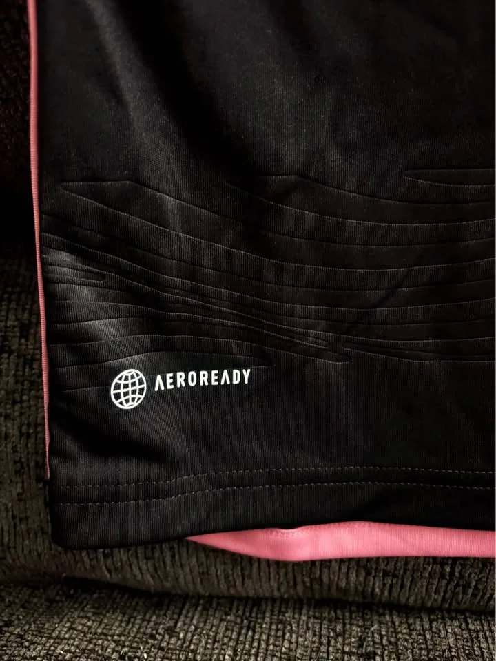 Inter Miami jersey image indicator(5)