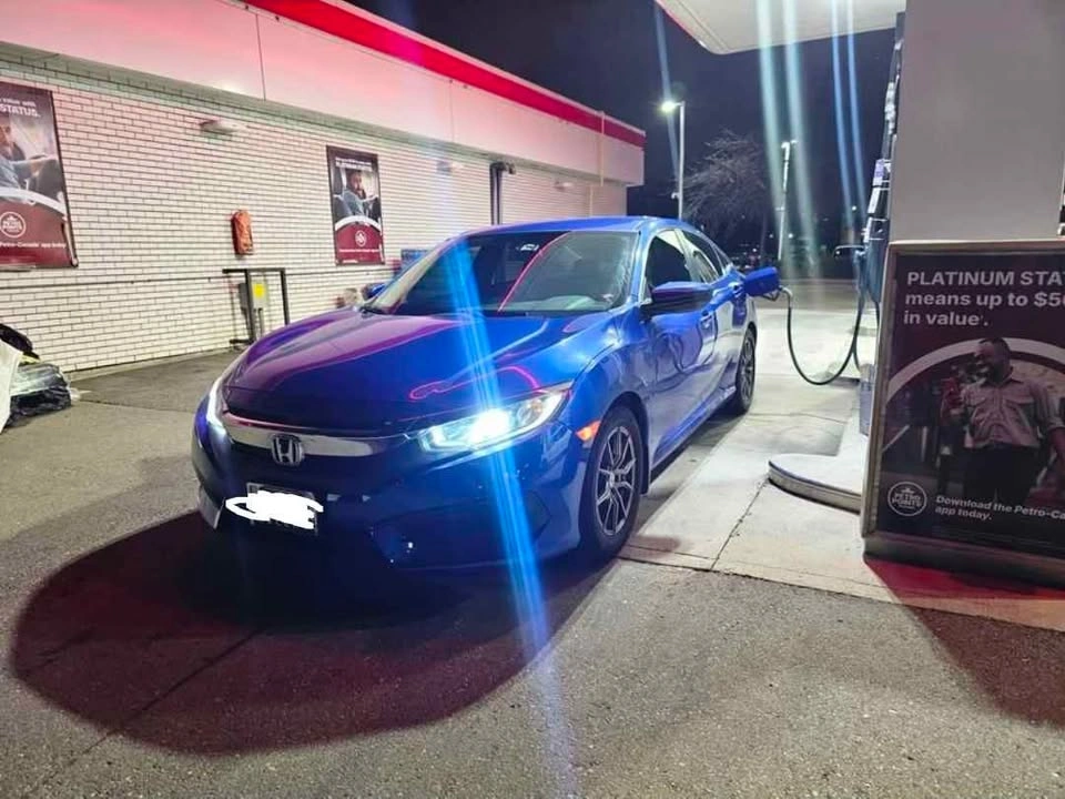 2017 Honda Civic LX - photo 2