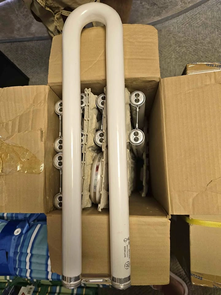 Fluorescent Bulbs (Variety of types)