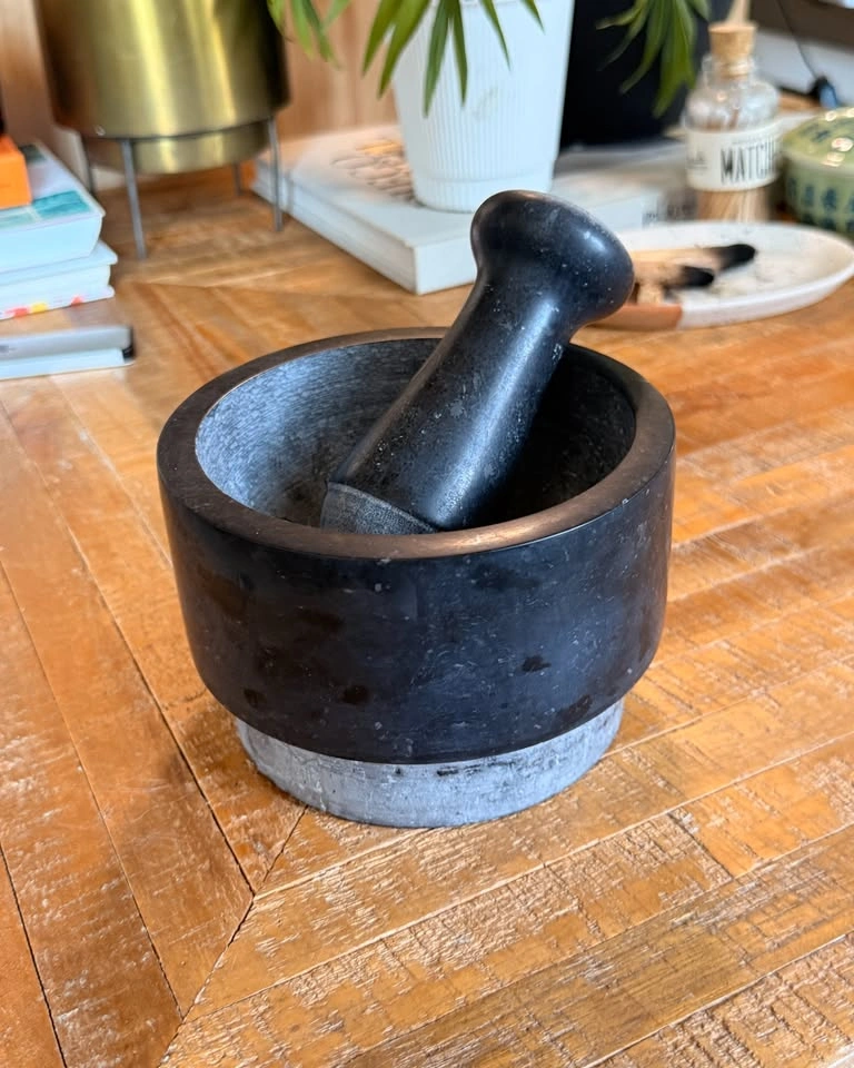 Black Stone Mortar & Pestle - photo 4