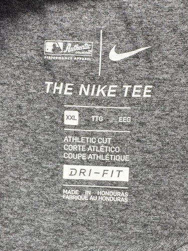 Nike Chicago Cubs Authentic Collection Dri-FIT Performance T-Shi - photo 2